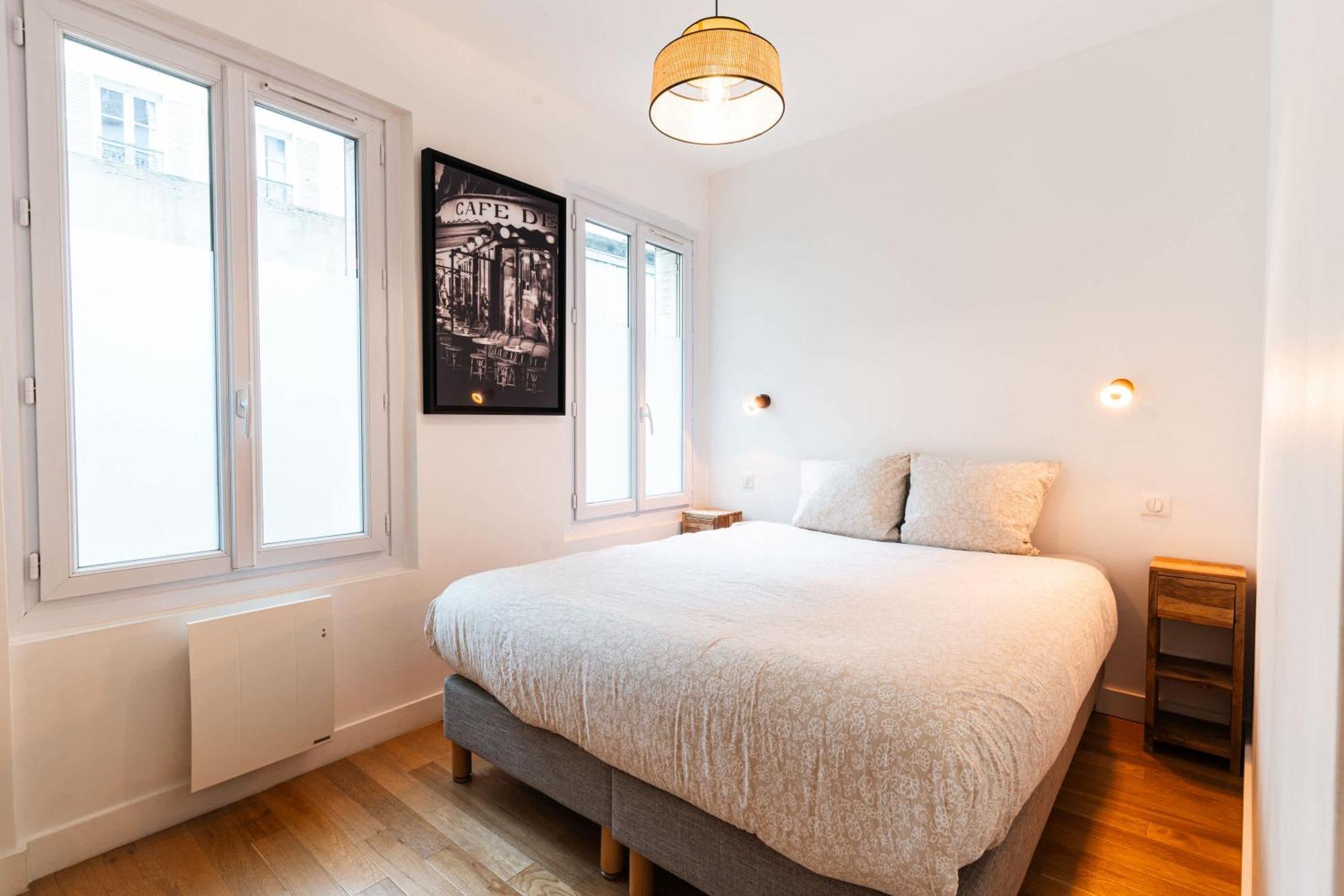 Loft 4 Bedroom Montmartre Pigalle Ac By Lcc Agency Paris Exterior photo