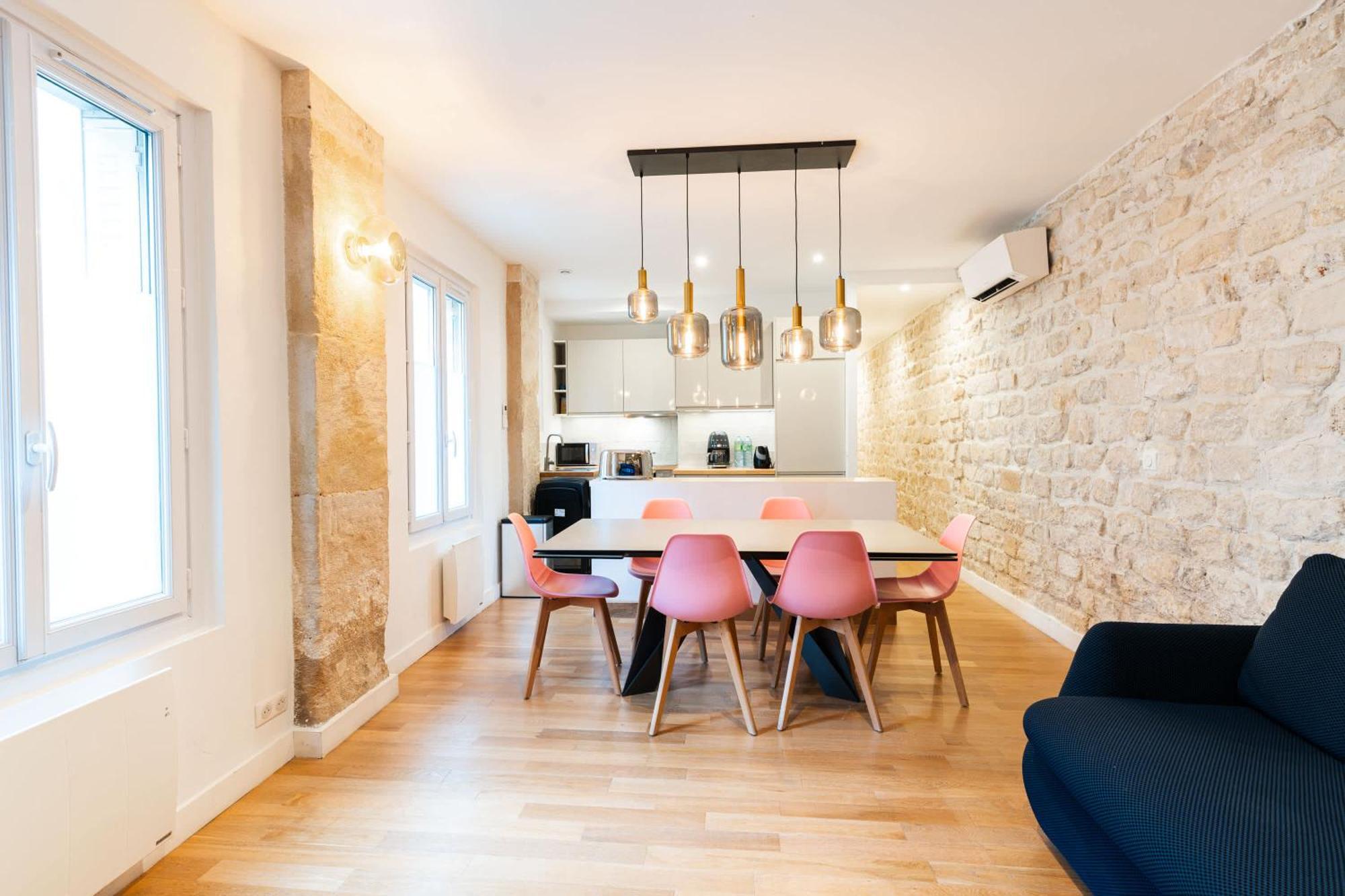 Loft 4 Bedroom Montmartre Pigalle Ac By Lcc Agency Paris Exterior photo