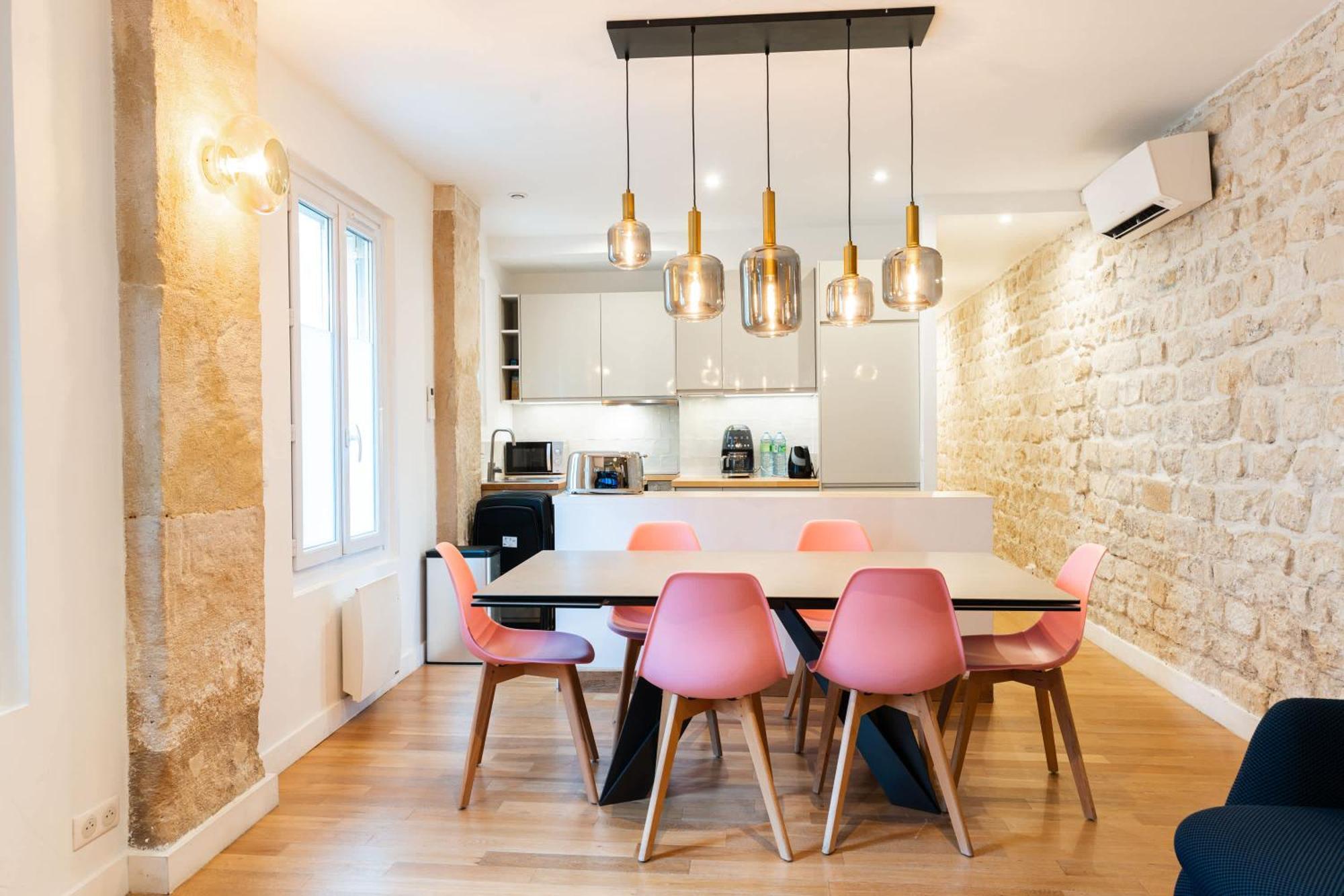 Loft 4 Bedroom Montmartre Pigalle Ac By Lcc Agency Paris Exterior photo
